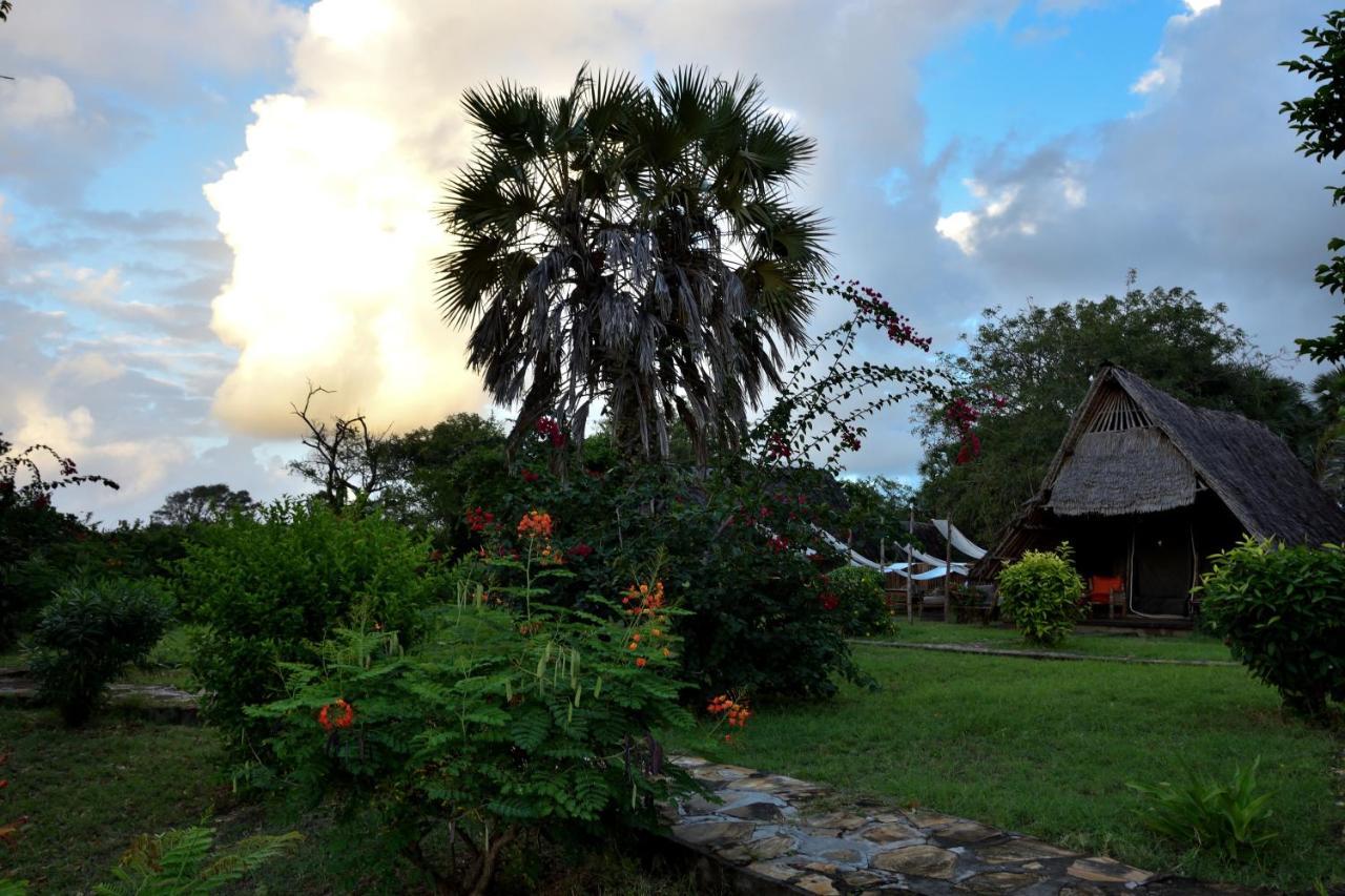 Bahari Pori Resort Pangani Exterior photo