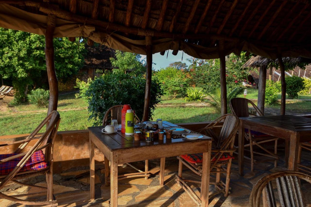 Bahari Pori Resort Pangani Exterior photo